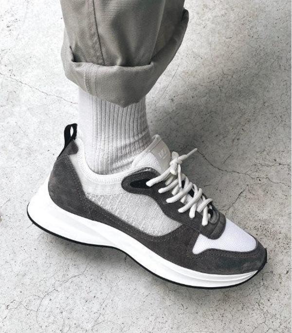 디* B25 러너 스니커즈 그레이