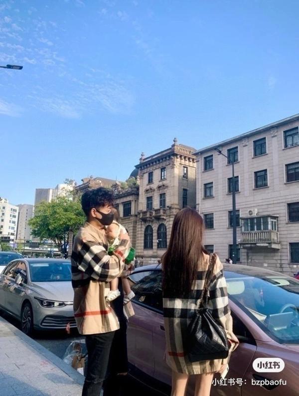 버** 체크 울 자켓