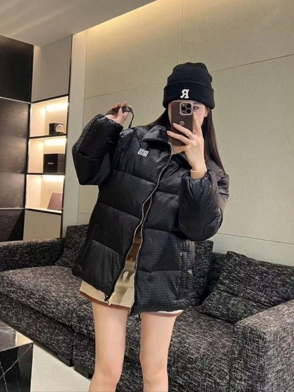 미*** 시그시처 로고 구스패딩자켓