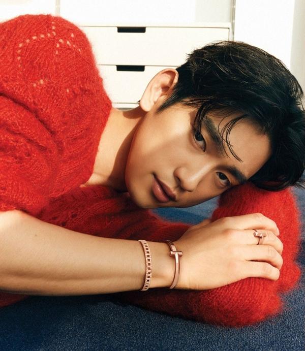 티** T1 와이드 힌지드 뱅글 팔찌수입최고급