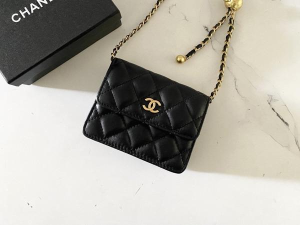 샤* 체인 미니백 램스킨  골드 메탈 블랙