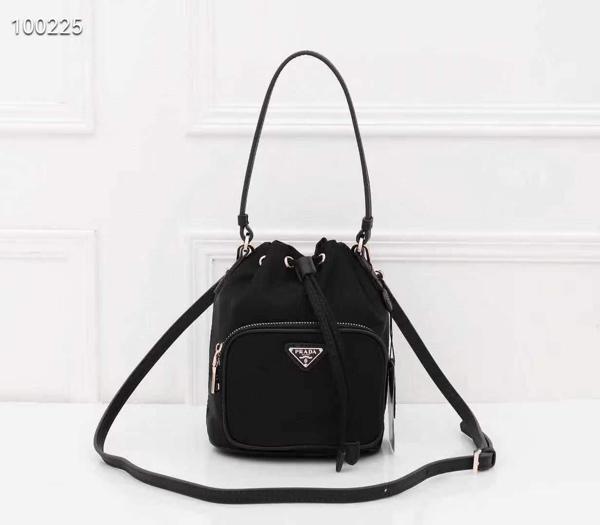 프** 포코노 버킷