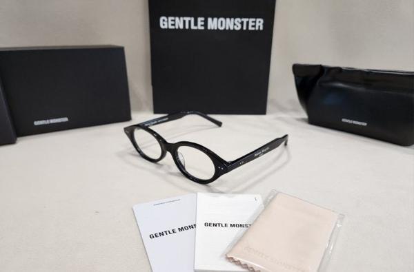 젠* x 메* 마르지엘라 MM111 안경테 최상위버전