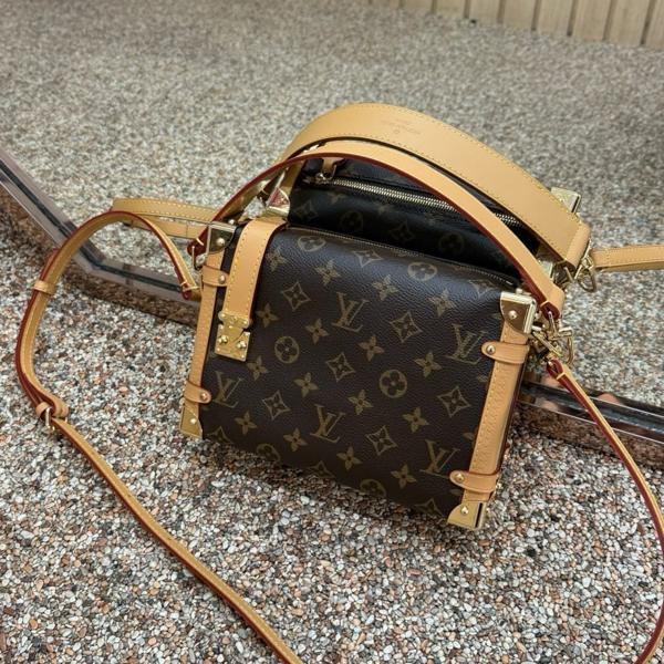 루* 사이드 트렁크백