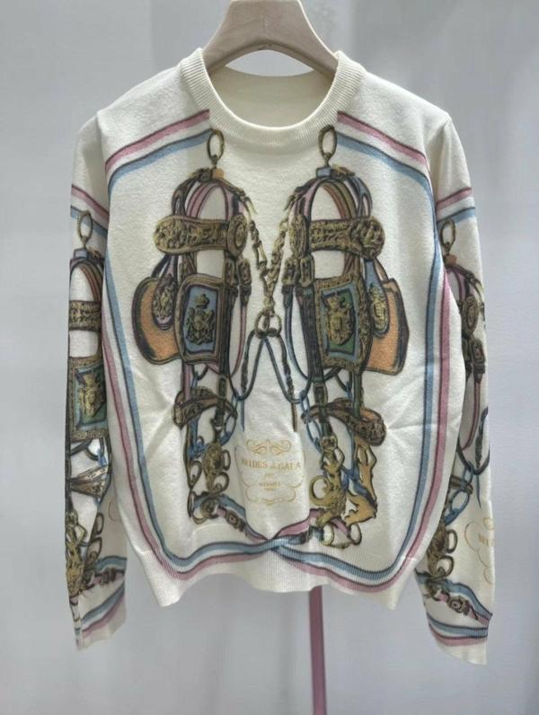 에*** 새들 니트