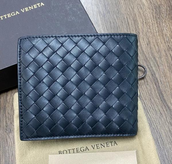 보** 인트레치아토 반지갑