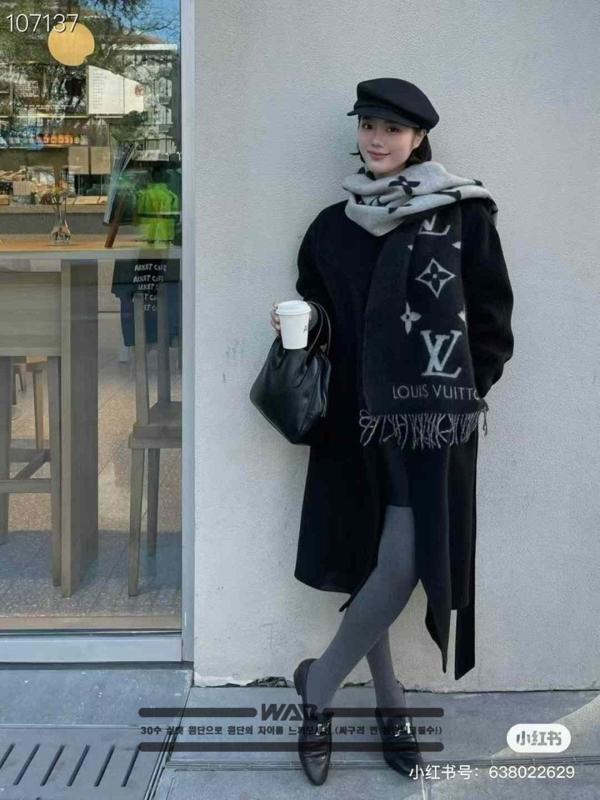 루* 모노그램 양면 머플러