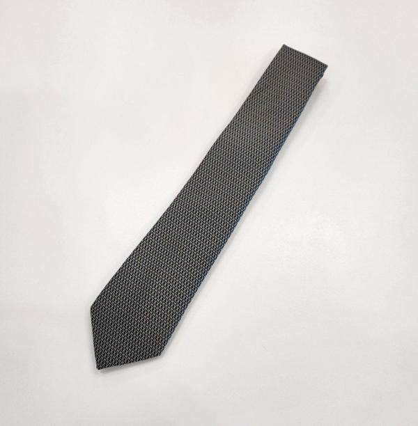 에*** 로킹 실크 넥타이