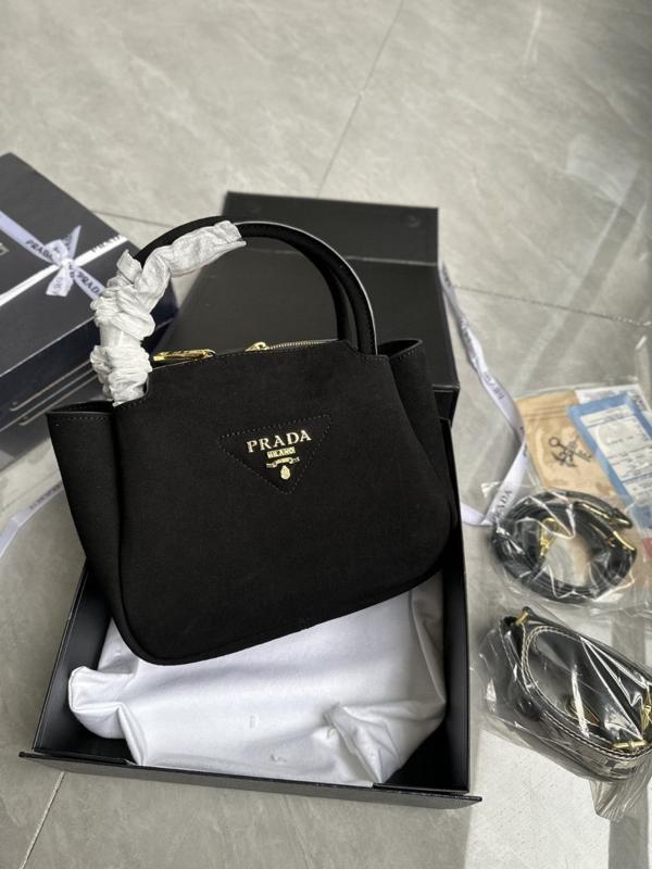 프** 신상 스웨이드 토트백 숄더백