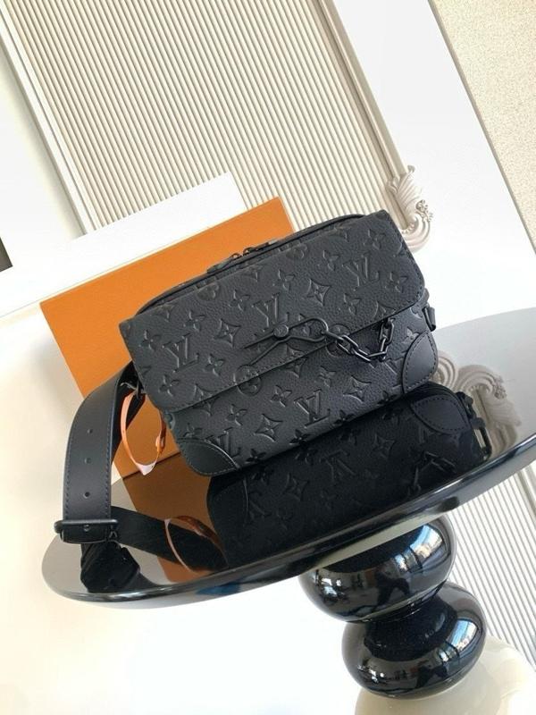 루* 크리스토퍼 메신저 백