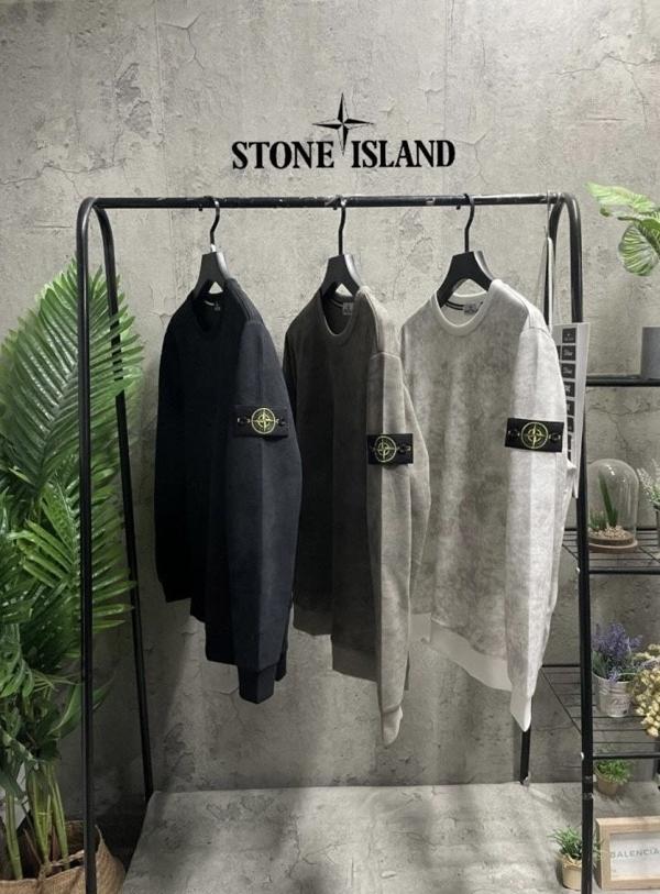 스* 와펜패치 그라데이션 맨투맨