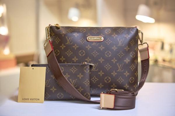 루* 고급 안감 레드 스퀘어 크로스  숄더 1115