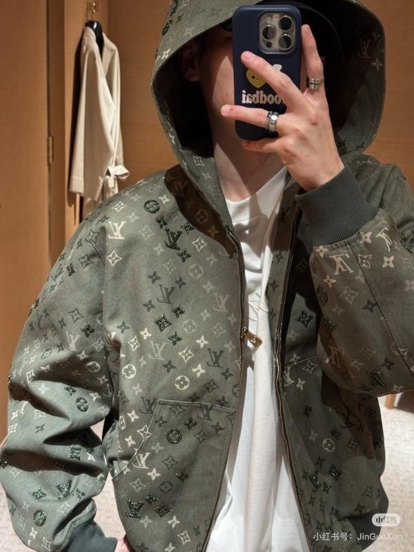 루* 엠벨리시드 후디드 블루종