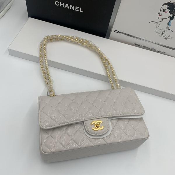 샤* 클래식 캐비어 금장