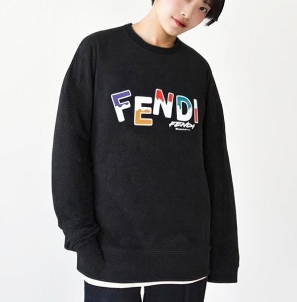 펜* 딥페인티드 맨투맨