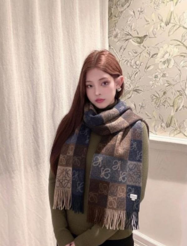 로** 아나그램 체크보드 울캐시 머플러수입최고급