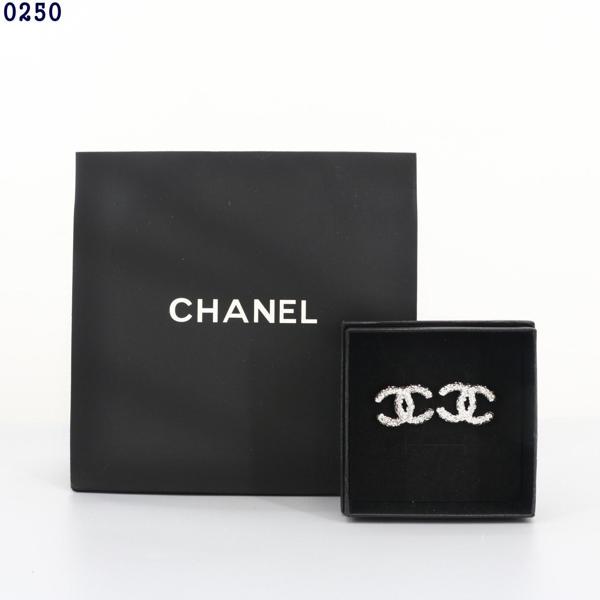 샤* CC로고 실버 귀걸이