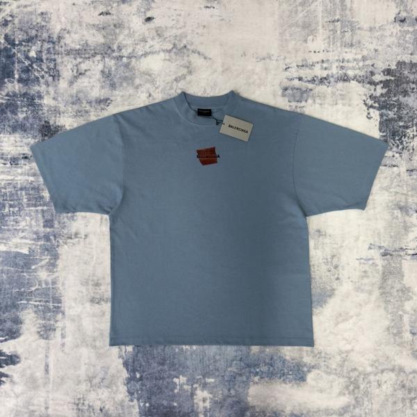 발**** 테이프드 로고 백 반팔티셔츠  수입 프리미엄