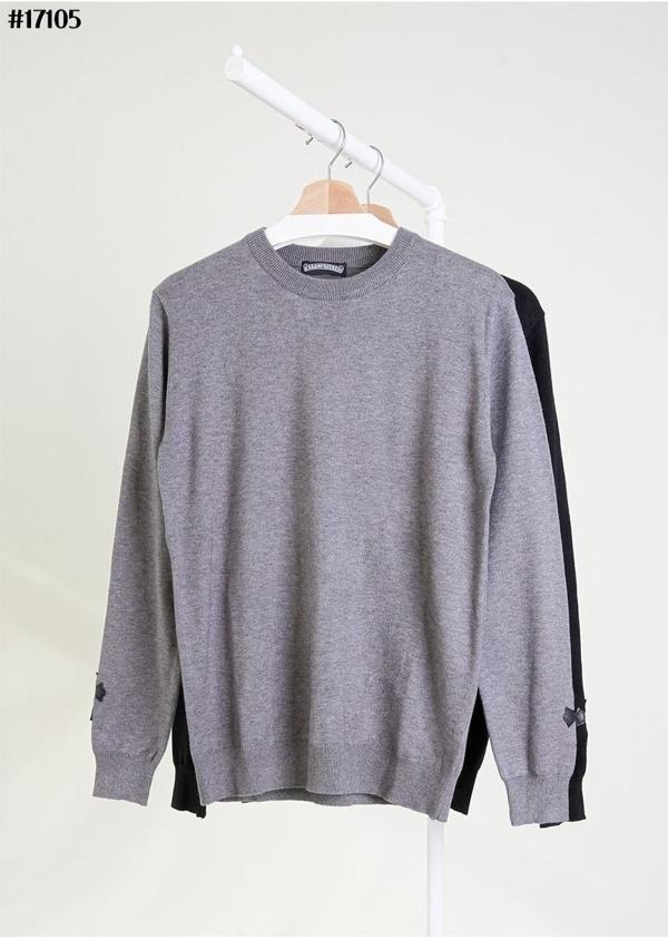 크* 엠브로이드 백 로고 울 자카드 니트