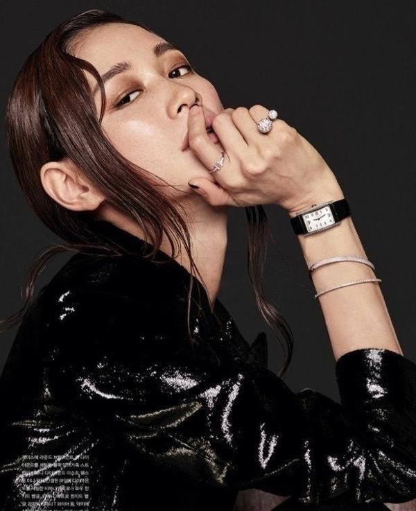 티** 메트로 힌지드 뱅글수입최고급