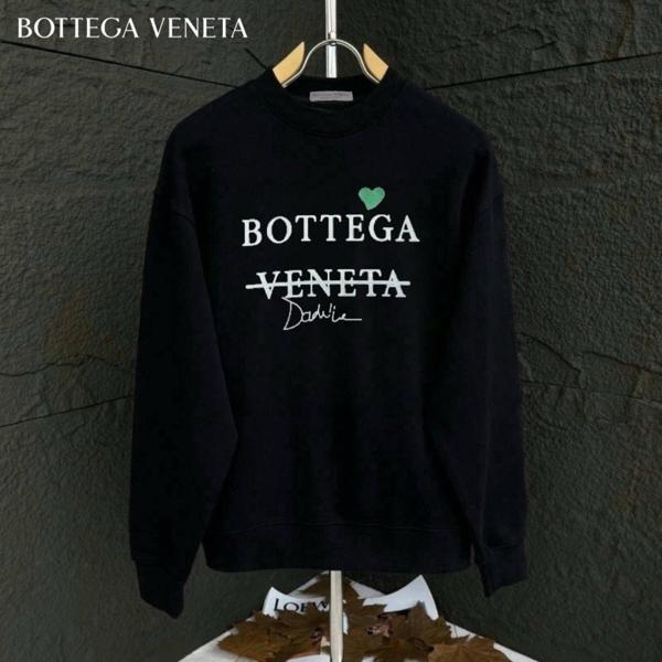 보** 그린 하트 레터링 맨투맨