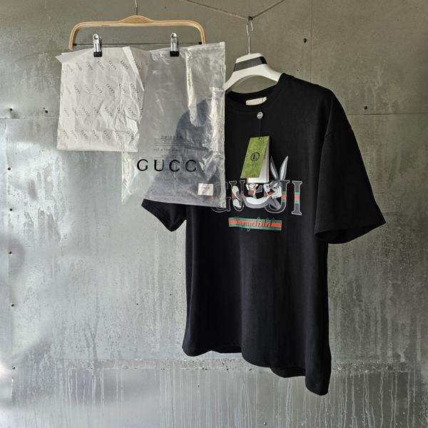 구* 바니 티셔츠