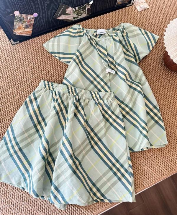 버** 체크 민트 프리스타일 셔츠 반바지 세트  수입