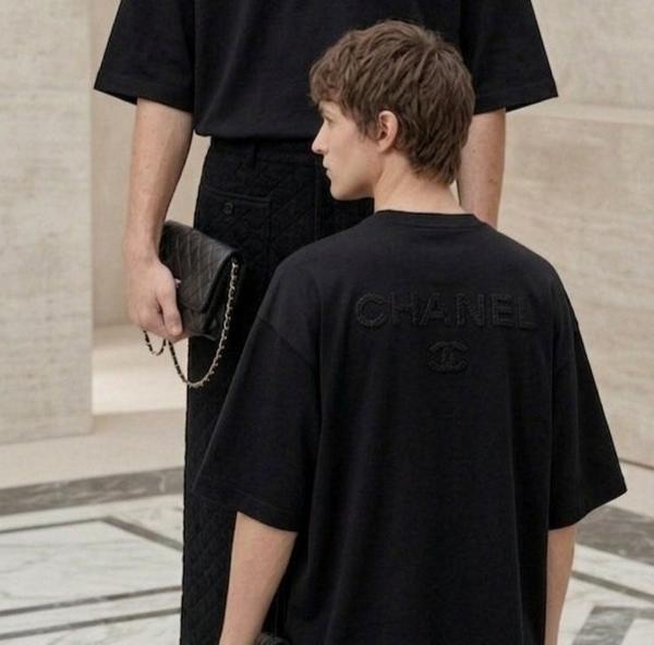 샤* 자수로고 반팔