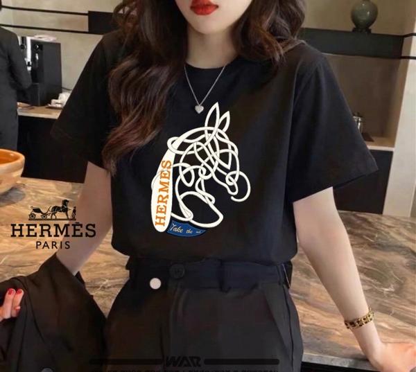 에*** 라인 스터치 조랑말 로고 반팔티셔츠