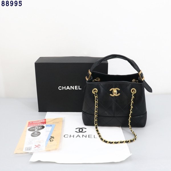샤* 2024/25 공방 카프스킨 스몰 쇼핑백