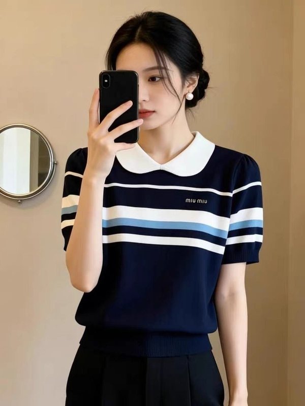 미*** 배색카라 스트라이프 반팔 니트