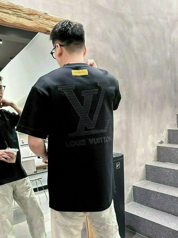 루* 로고 자수 반팔 티셔츠