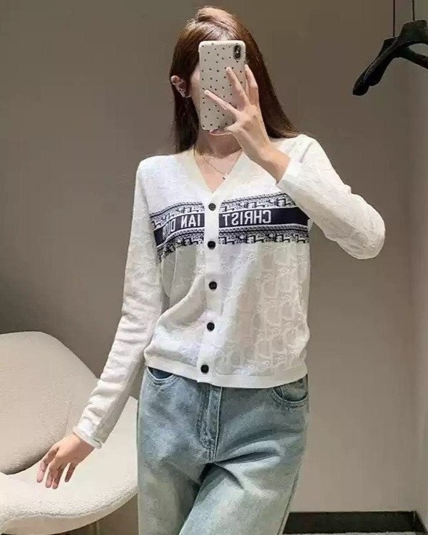 디* 오블리크 자가드 가디건 ➡수입최고급