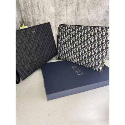 디* 오블리크 A4 파우치 클러치