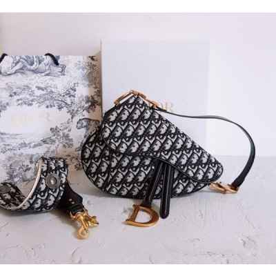 디* 고급 오블리크 클래식 다크 네이비 미듐 새들백