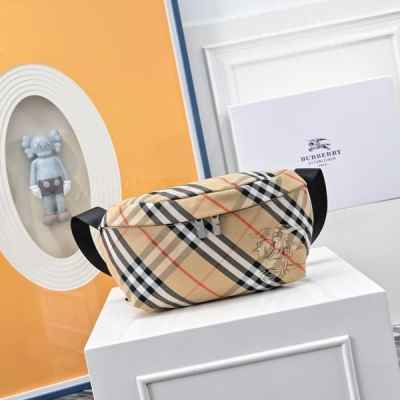 버** 체크 벨트 백