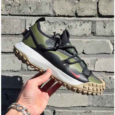 나** ACG 마운틴플라이 로우