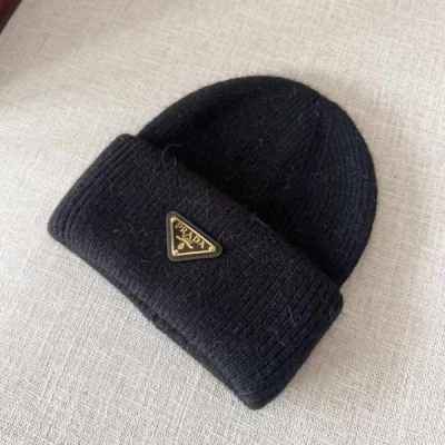 프** 삼각로고 비니