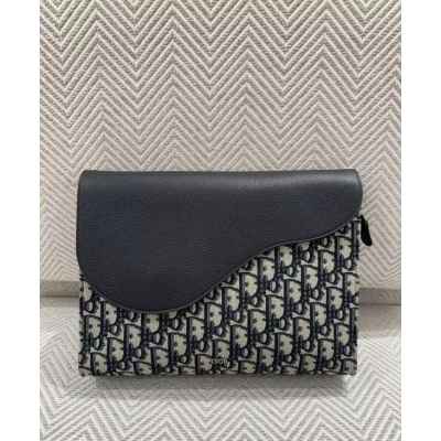 디* 새들 크러치