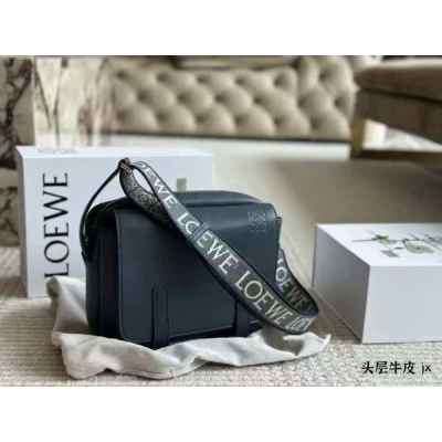 로** 퍼즐 숄더백