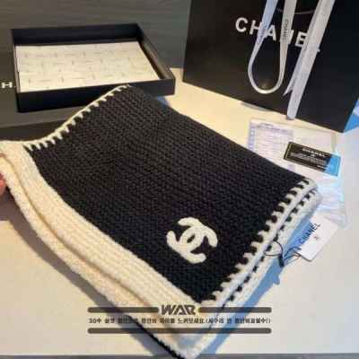 샤* 뜨개포인트 로고 블랙 머플러