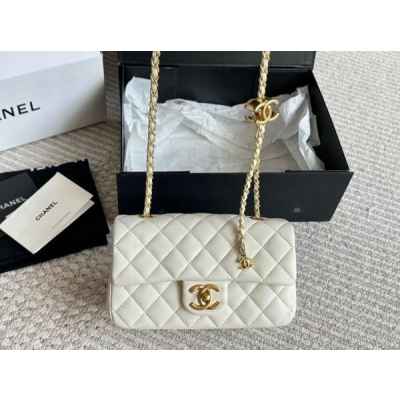 샤* 신상 체인 플랩백