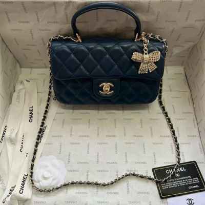 샤* 신상 리본 플랩백