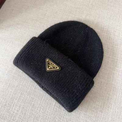 프** 삼각로고 비니