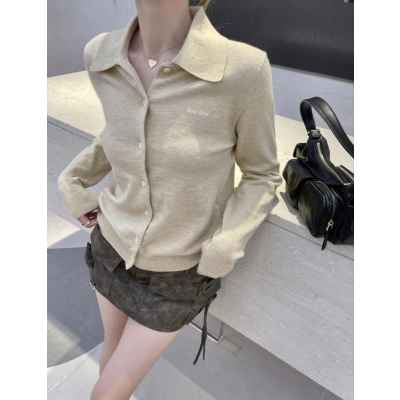 미*** 인따르시아 카라 니트 가디건  수입