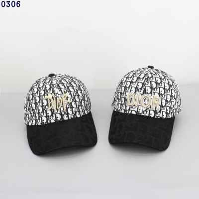 디* 자수 로고 볼캡 모자