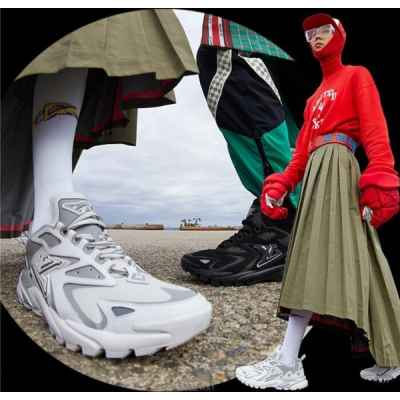 루* 러너 스니커즈 화이트 그레이