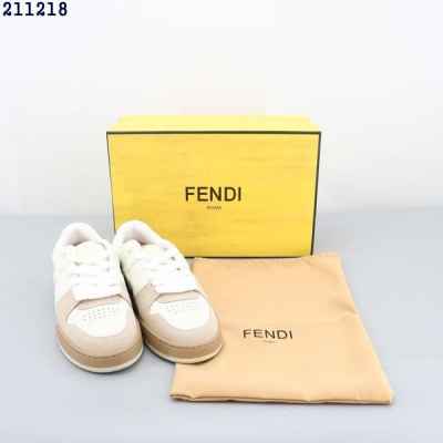 펜* 스웨이드 스니커즈