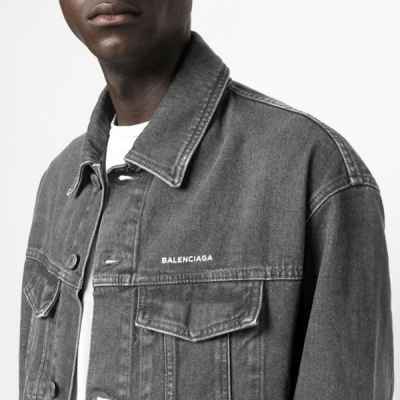 발**** 영문로고 데님자켓