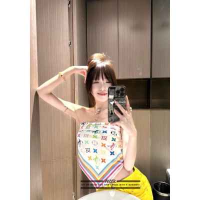 루* 트렁크 사각 모노그램 아이보리 스카프